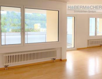 Zentrale, stadtnahe Wohnung direkt neben einem Wald im Grünen - Bild# 3