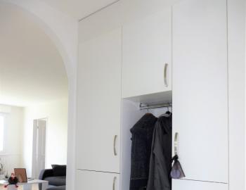 Sehr schöne, helle und zentrale 4,5- Zimmerwohnung mit viel Platz - Bild# 4