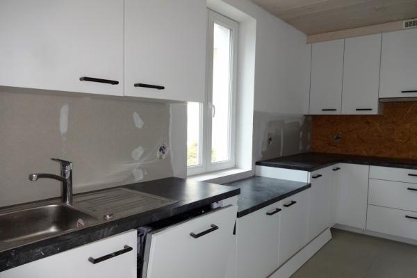 Neu renoviertes Mehrfamilienhaus, mit drei Wohnungen an guter Lage - Bild# 8