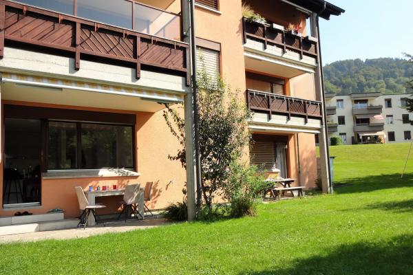 Wunderschöne 2.- Zimmerwohnung an ruhiger, idyllischer Hanglage - Bild# 2