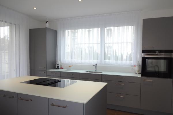 Sehr schöne und zentrale 2.5-Zimmerwohnung mit grossem Gartensitzplatz in 4552 Derendingen / SO - Bild# 4