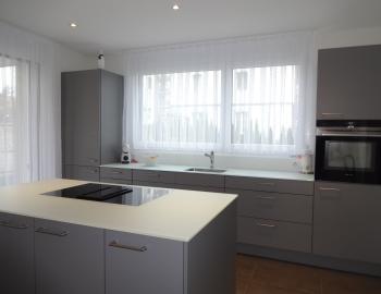 Sehr schöne und zentrale 2.5-Zimmerwohnung mit grossem Gartensitzplatz in 4552 Derendingen / SO - Bild# 4