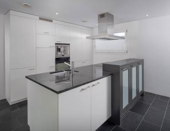 Sehr schöne, zentrale 4.5-Zimmerwohnung mit viel Platz in Menziken / AG - Bild# 3